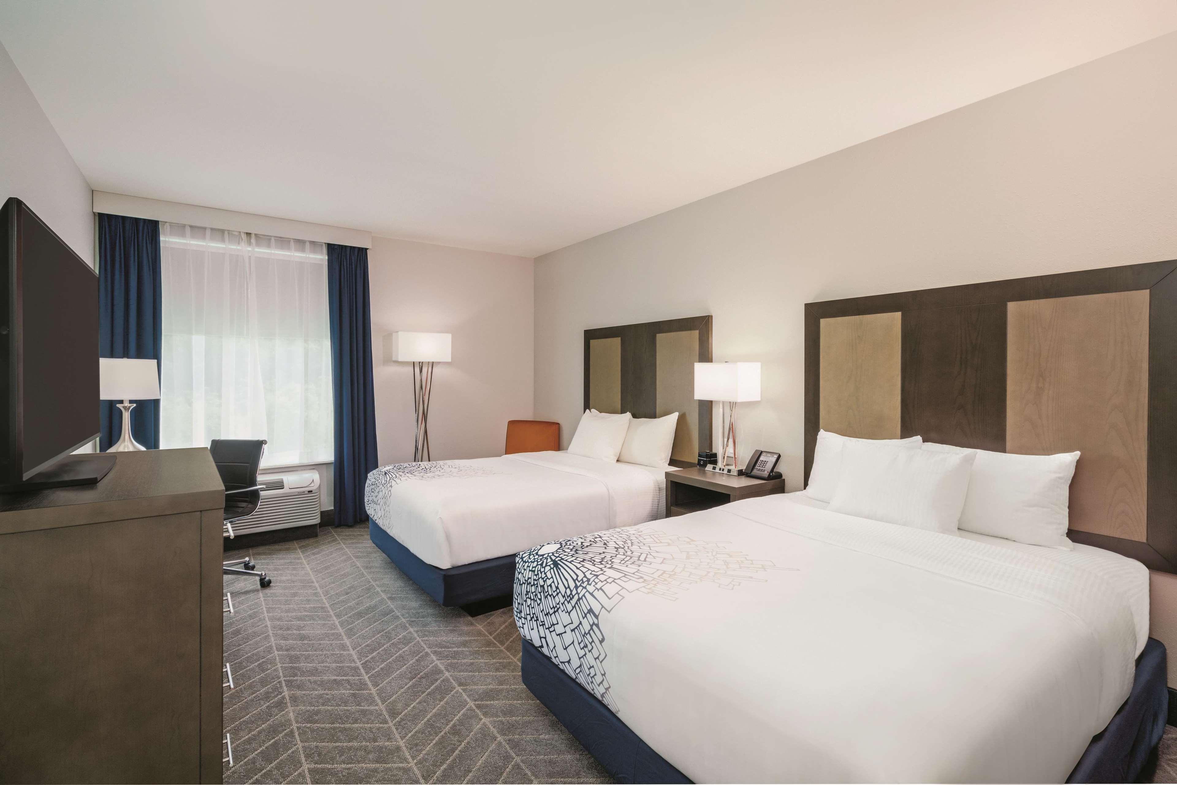Hotel La Quinta By Wyndham Opelika Auburn Esterno foto